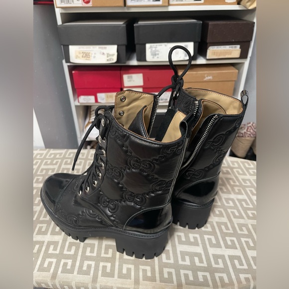 Leather Boots, fits size 9 / Black - Picture 4 of 8